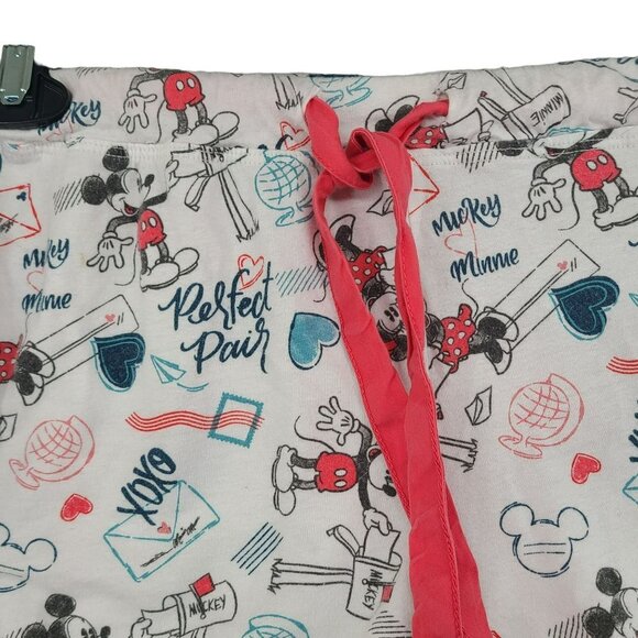 Disney Women's Pajama Set White  with graphics Size M - Picture 11 of 15